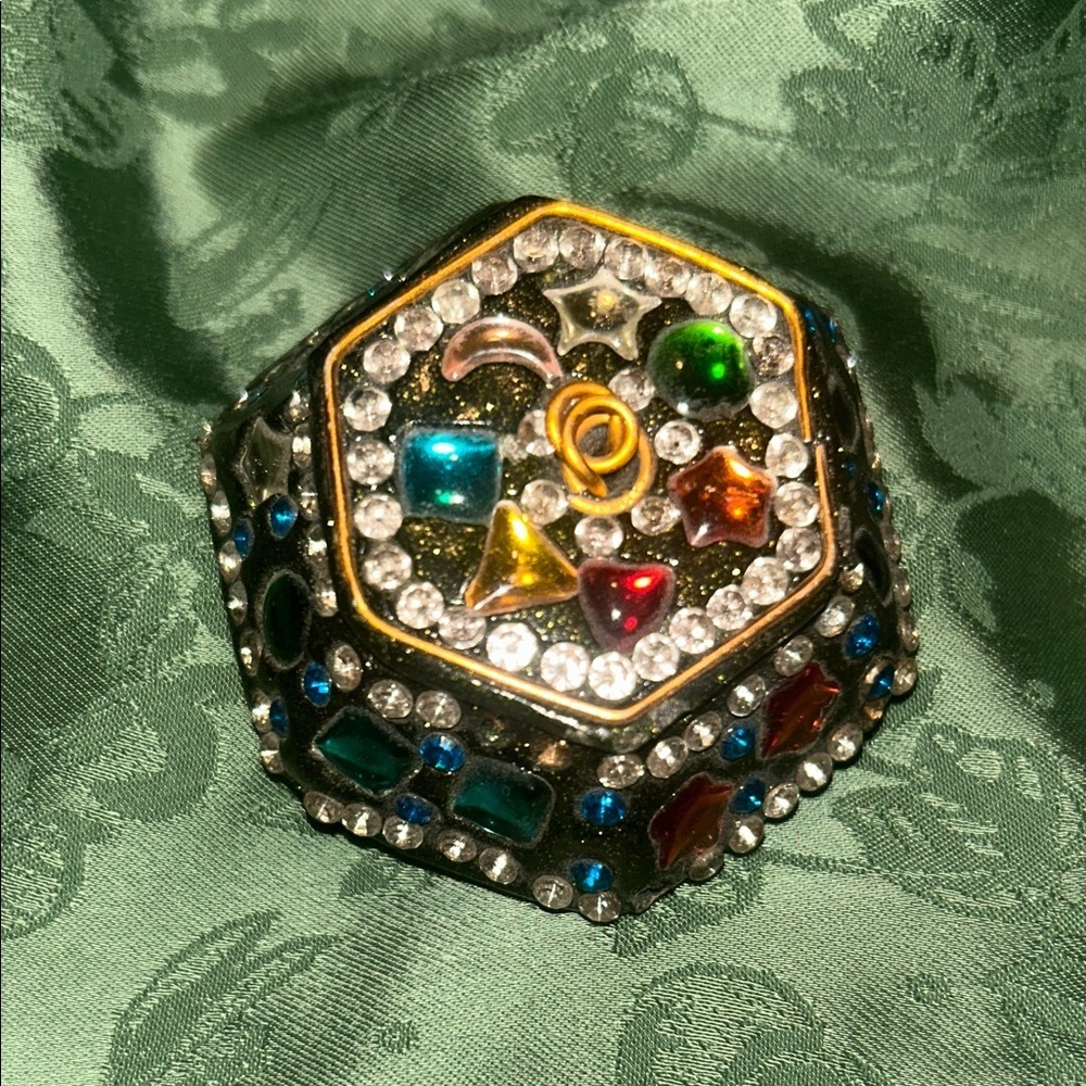Colorful mini Jewelry vintage Trinket Box holder whimsigoth - Picture 4 of 8